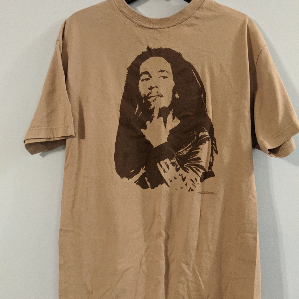 🎸 ZION Bob Marley Flipping Bird Shirt